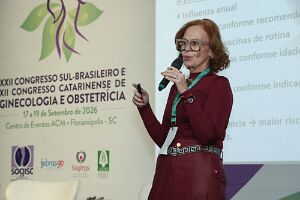 1015